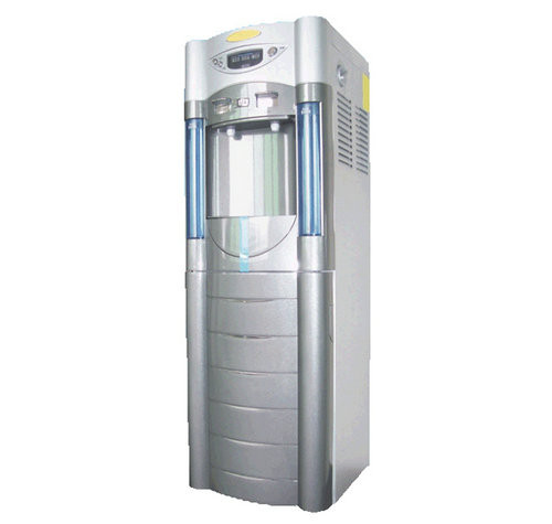 9 つの段階の酸化防止生物エネルギー アルカリ水清浄器 0.6 - 6L/m